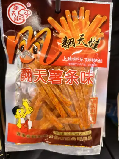 翻天娃精品香辣薯条味32g